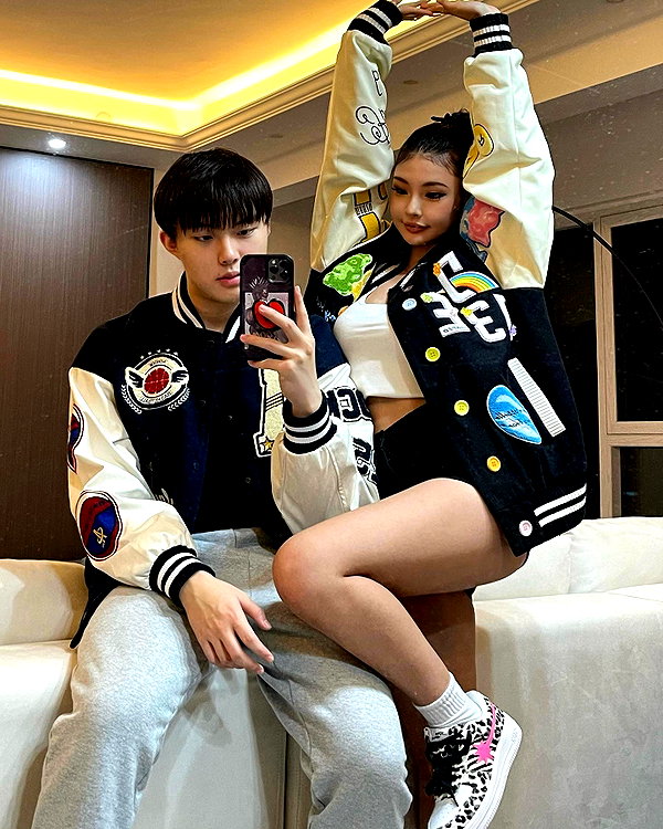 ll.lu1s instagram image archive image