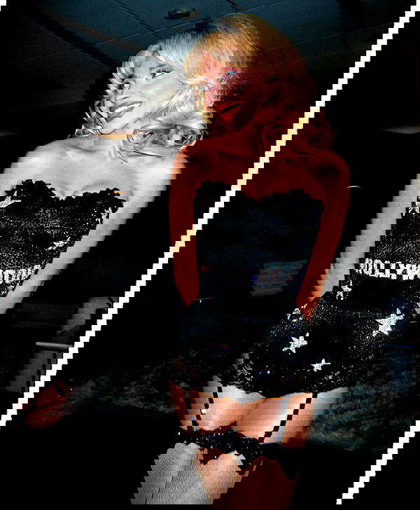 sabrinacarpenter sabrinacarpenter archive image