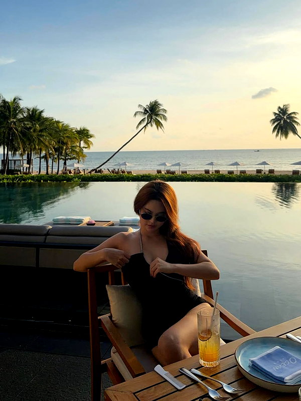 lyhythuedoxinh instagram image archive image