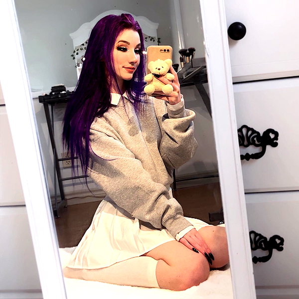 danielle.mercedie instagram image archive image