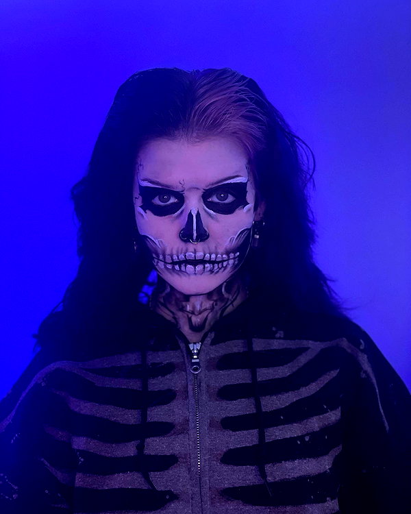 yeahimcaroline instagram image archive image