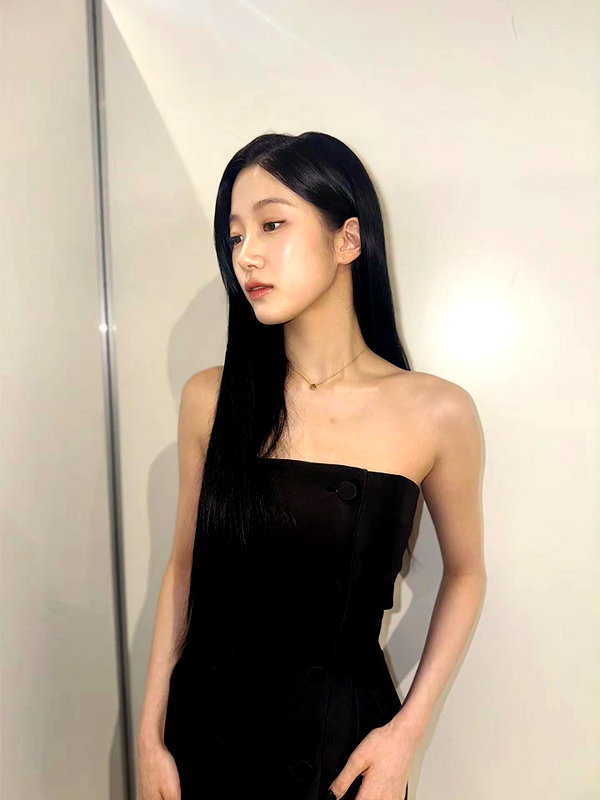 zuhazana instagram image archive image