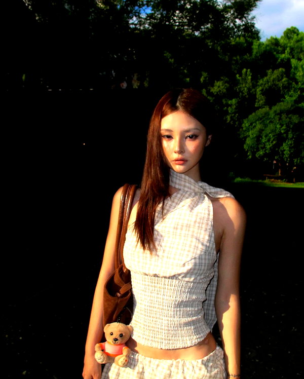 ll.lu1s instagram image archive image