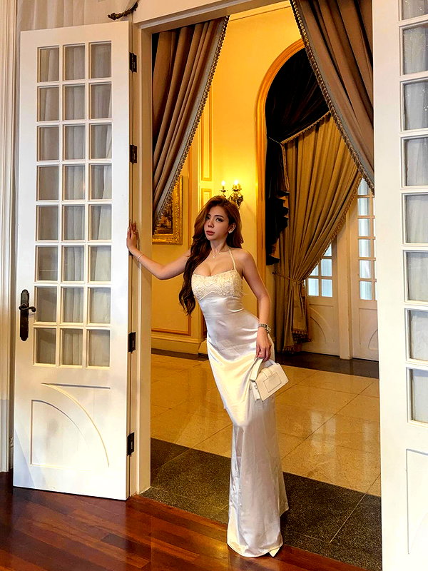 lyhythuedoxinh instagram image archive image