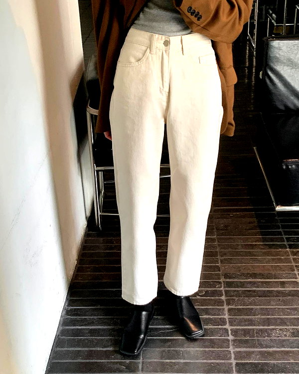 daxbin instagram image archive image