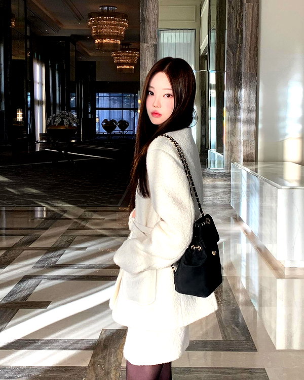 daxbin instagram image archive image