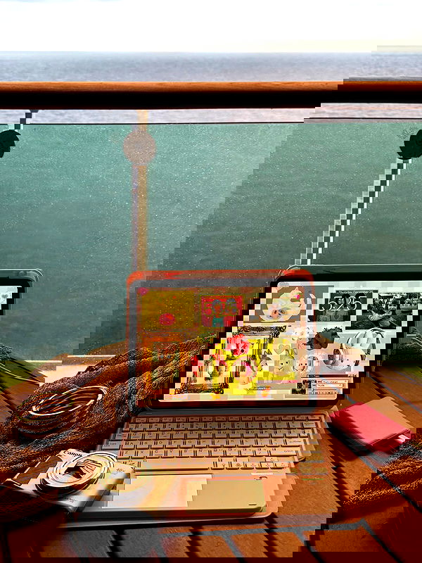 juliaernst juliaernst archive image