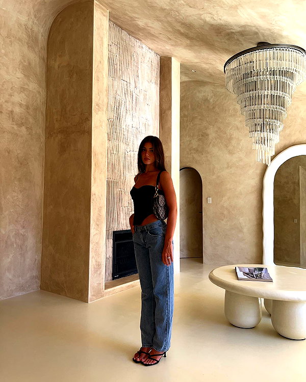 dekota_thompson instagram image archive image