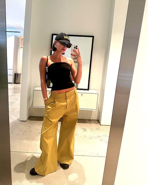 haileybieber instagram image archive image