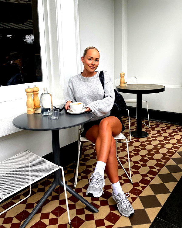 allieauton instagram image archive image