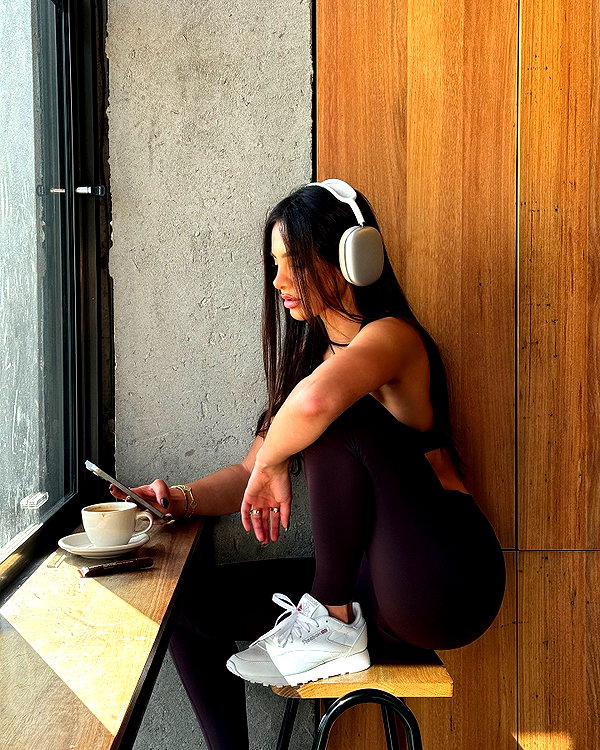godbless_jess instagram image archive image