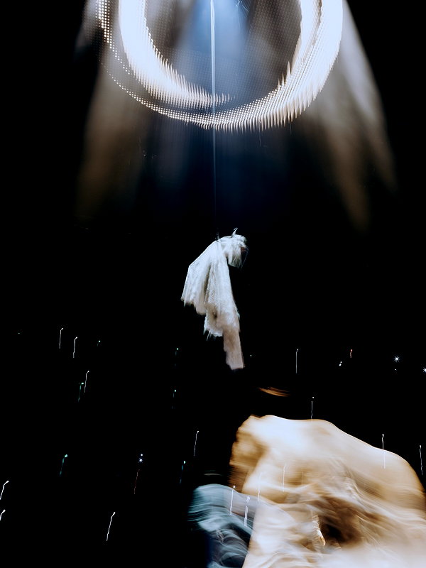 arianagrande instagram image archive image