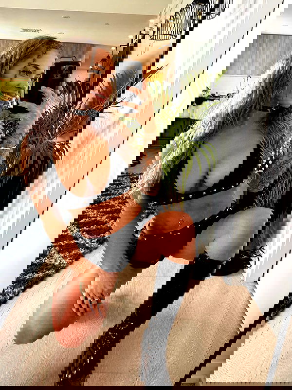 itshayleydavies itshayleydavies archive image