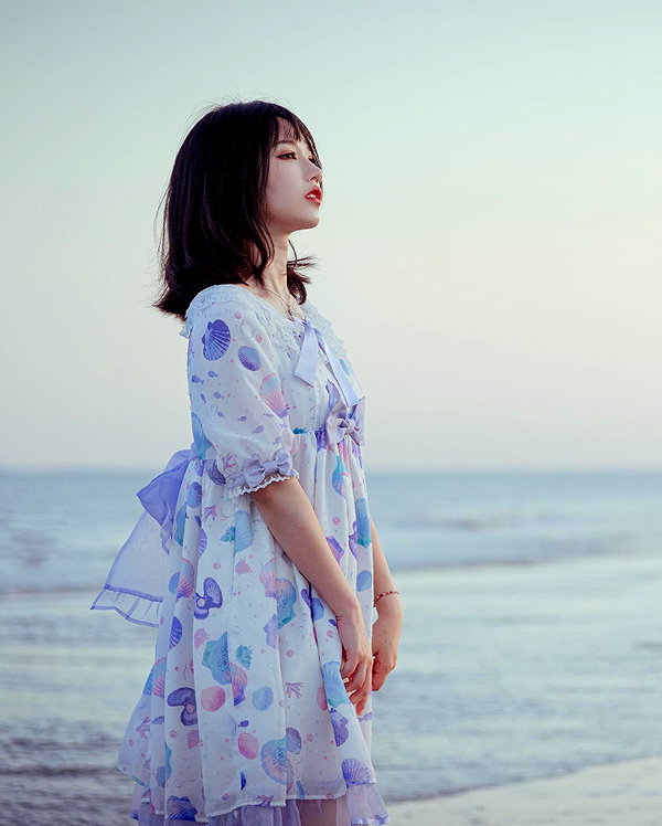 rakukoo instagram image archive image
