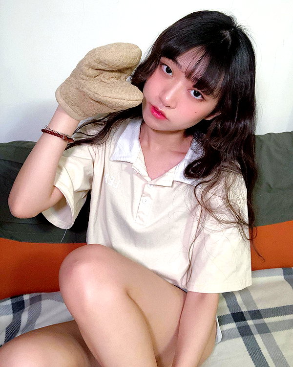 ge.more_x instagram image archive image