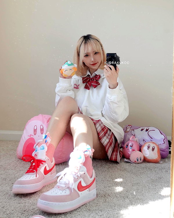 rakukoo instagram image archive image