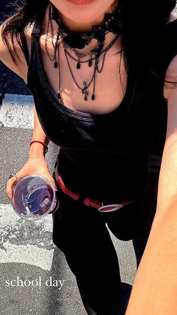 yifan.liii instagram image archive image