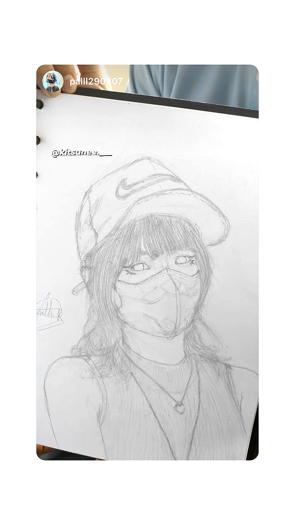 Archived image from @kitsunee.___ on Instagram