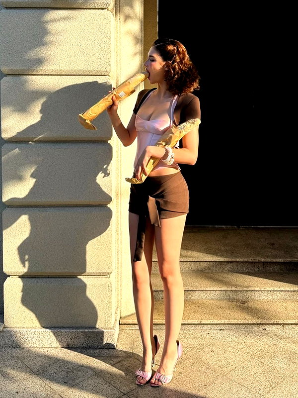 lyhythuedoxinh instagram image archive image