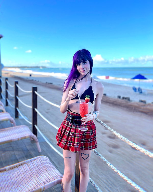 jadelaverne instagram image archive image