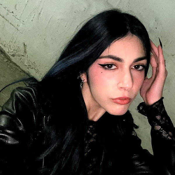 ayash.hila instagram image archive image