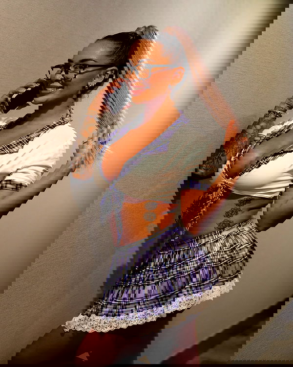 itshayleydavies itshayleydavies archive image