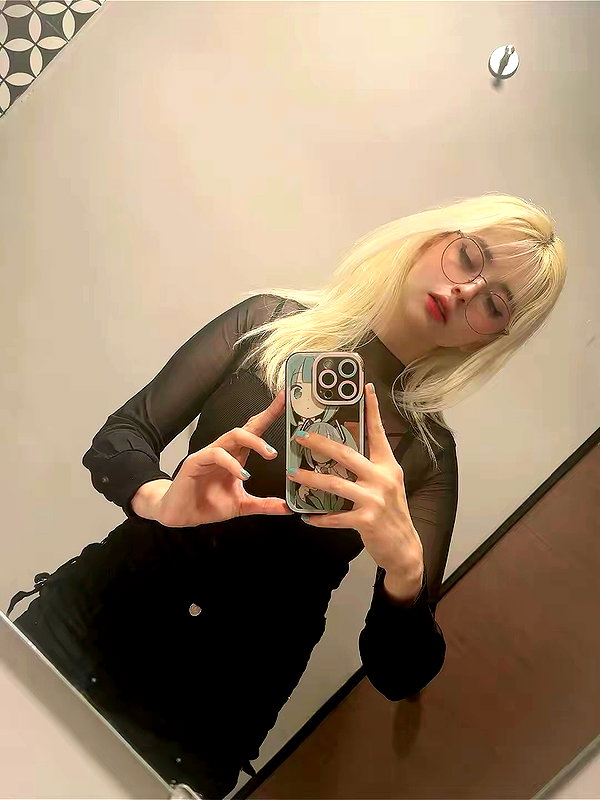 lulymakima instagram image archive image