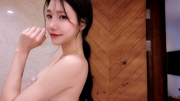 bora__look instagram image archive image