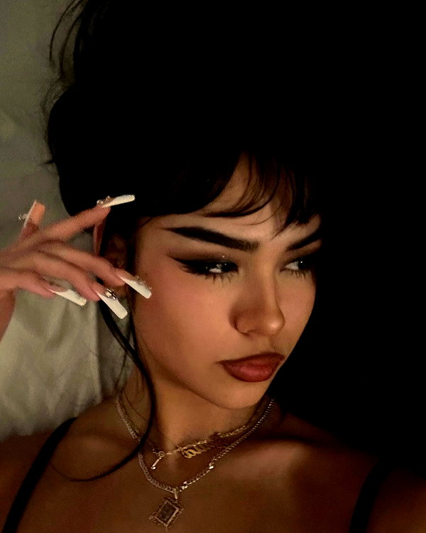 julia_ruelas instagram image archive image