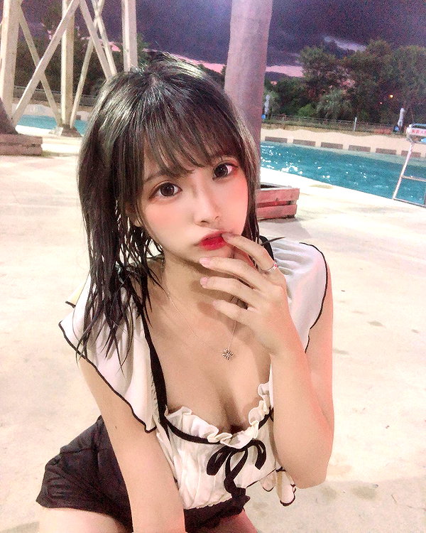 erokochiba instagram image archive image