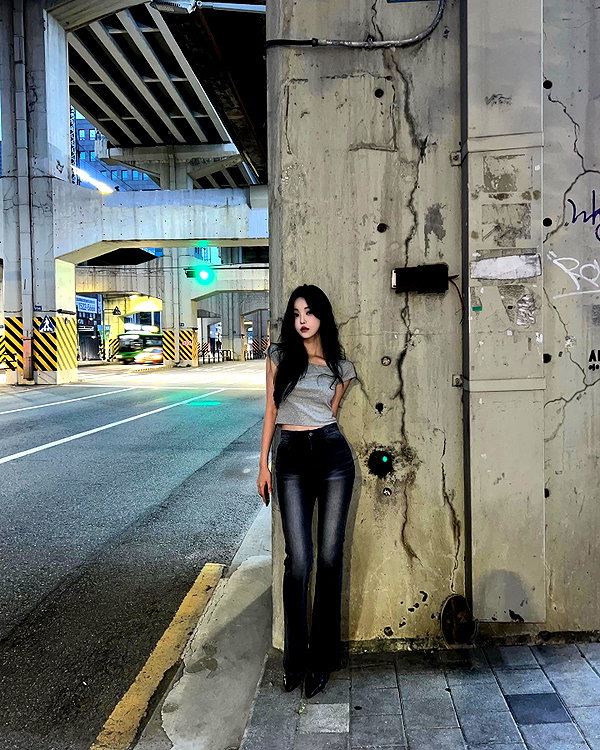 daxbin instagram image archive image