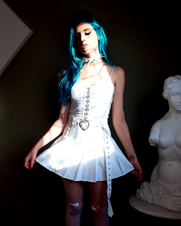 jadelaverne instagram image archive image