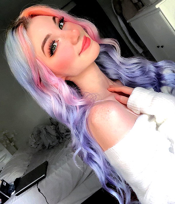 danielle.mercedie instagram image archive image