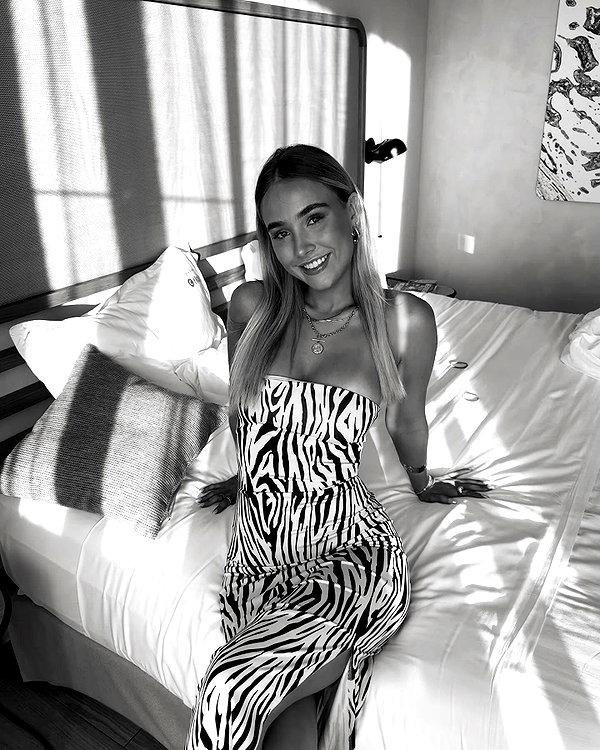 0emmamac instagram image archive image