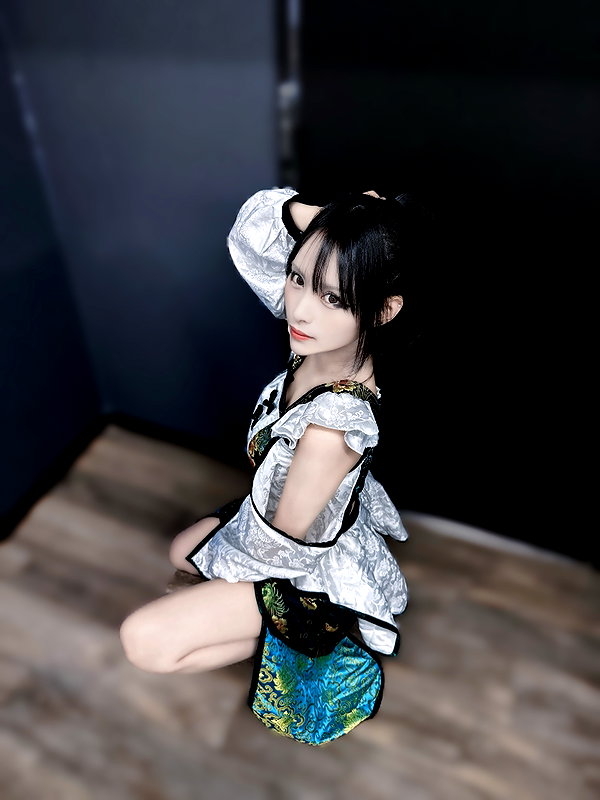 yamikumo_leisa instagram image archive image