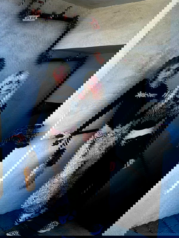 iluvmeww iluvmeww archive image