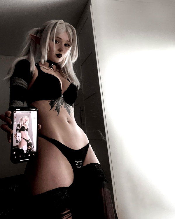 gothosm instagram image archive image