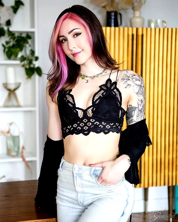 luxlo.xo instagram image archive image