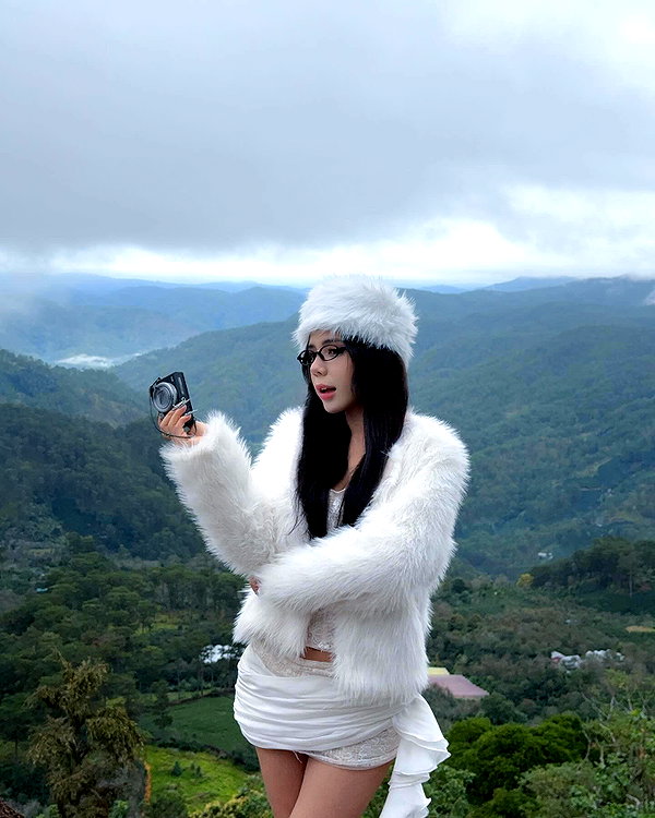 lyhythuedoxinh instagram image archive image