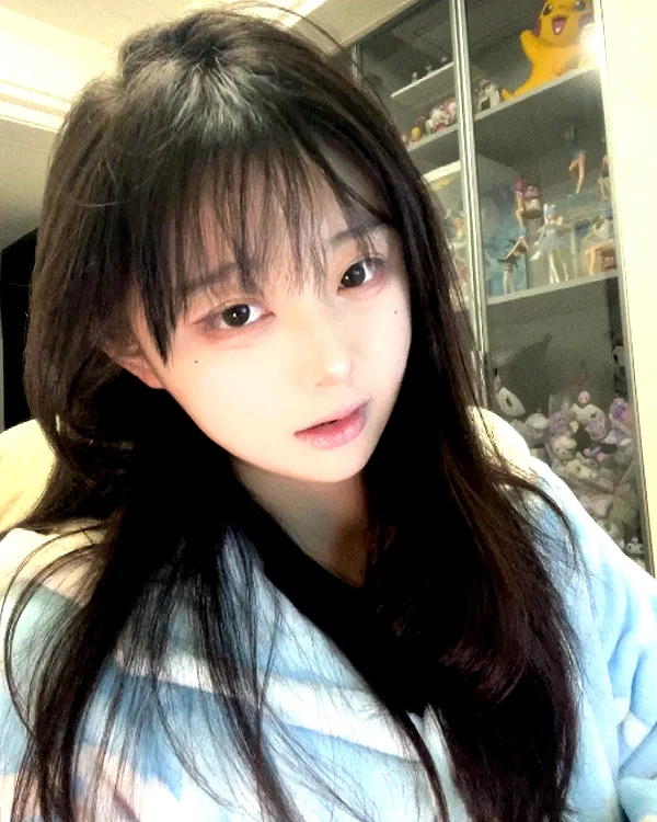 yingyinng_ instagram image archive image