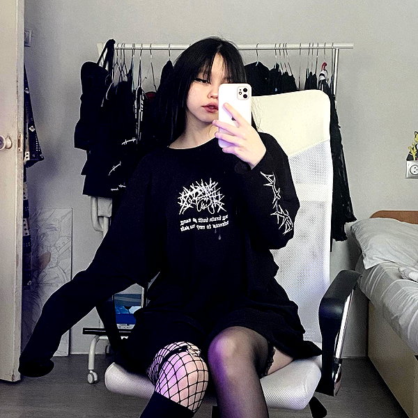 glowmoonshorty instagram image archive image