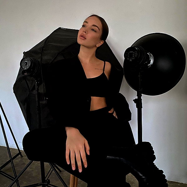 veroni22ka instagram image archive image