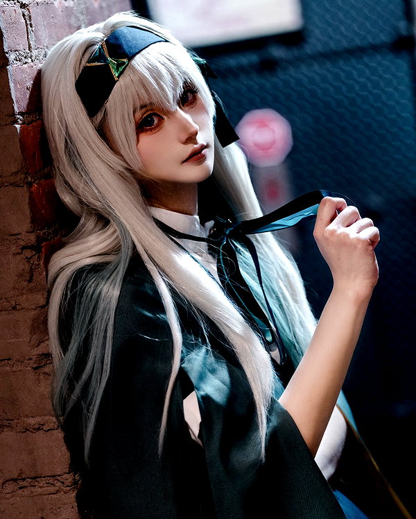 miee_cos instagram image archive image