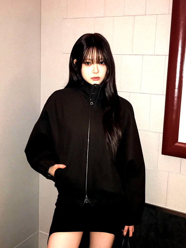 hhh.e_c.v instagram image archive image