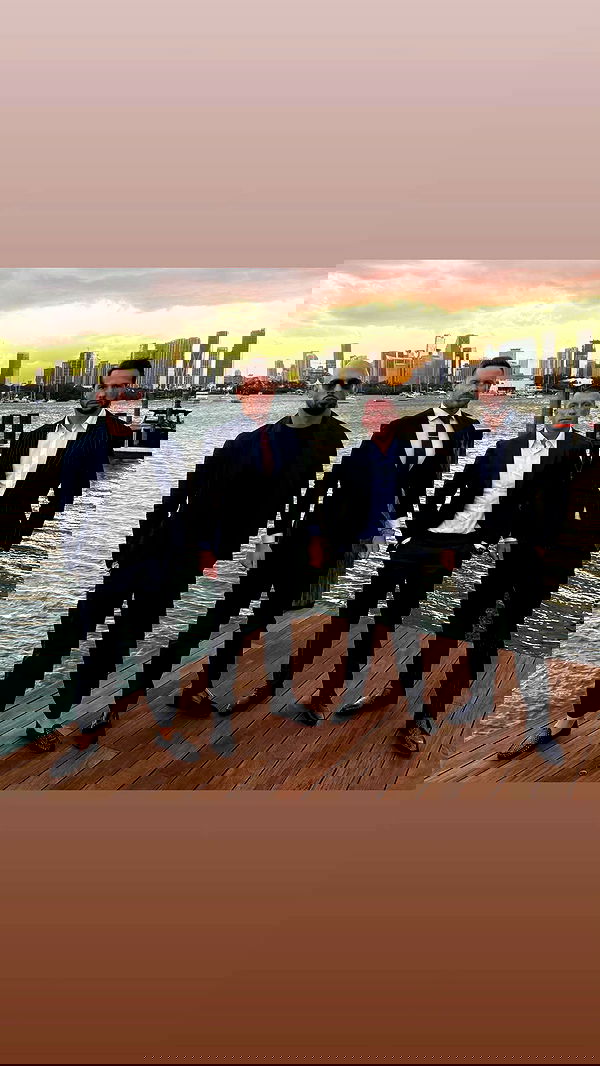 tateauraa tateauraa archive image