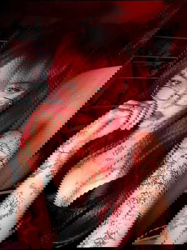 laurinchhhe laurinchhhe archive image