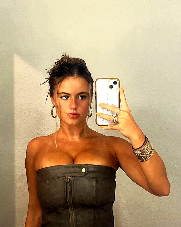 isabella.lauren instagram image archive image