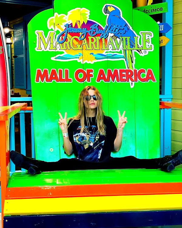 ashleybenson instagram image archive image
