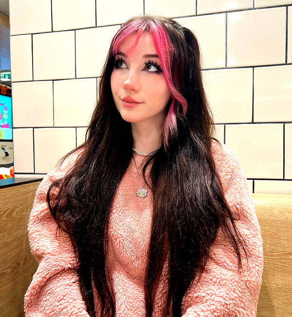 danielle.mercedie instagram image archive image