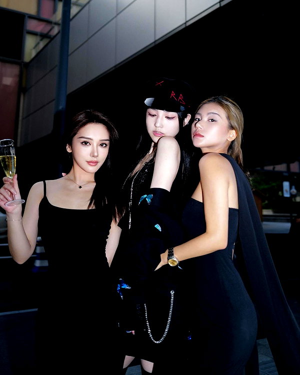 kelseydopegal instagram image archive image